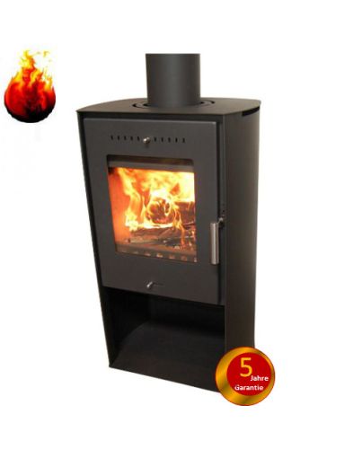 Warmluftkaminofen Asgård 8 schwarz 5kW mit Holzfach